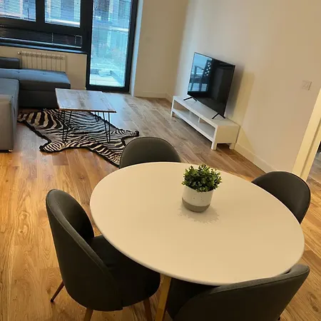 Bw Eterna Apartment
