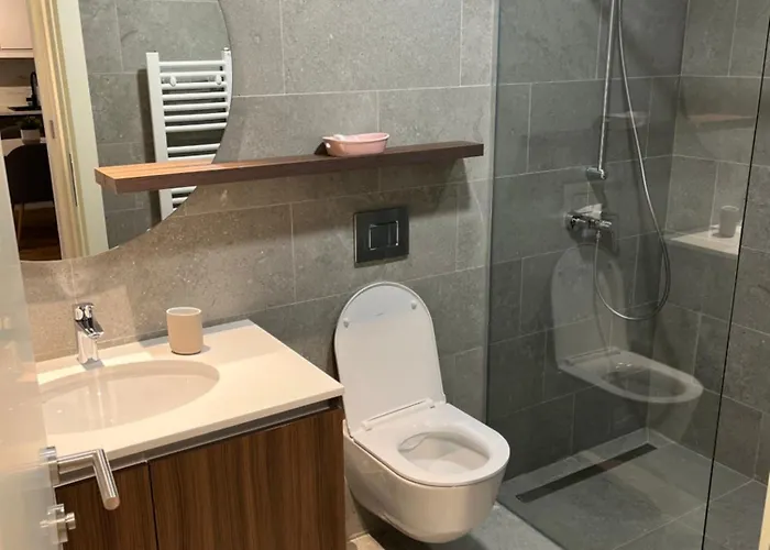 Bw Eterna شقة Sajmiste